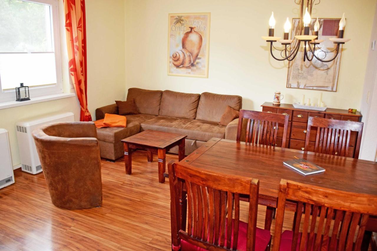 Baaber Ferienhaus Mit Terrasse Und 외부 사진
